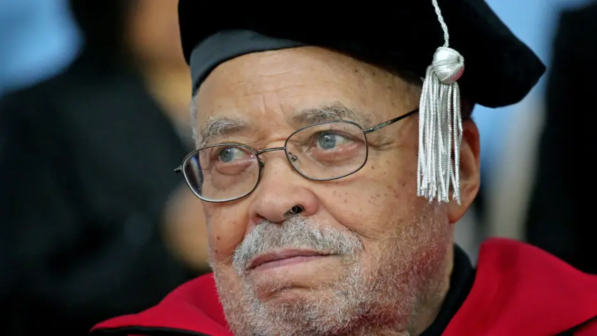 James Earl Jones, Iconic Voice of Darth Vader, Dies at 93